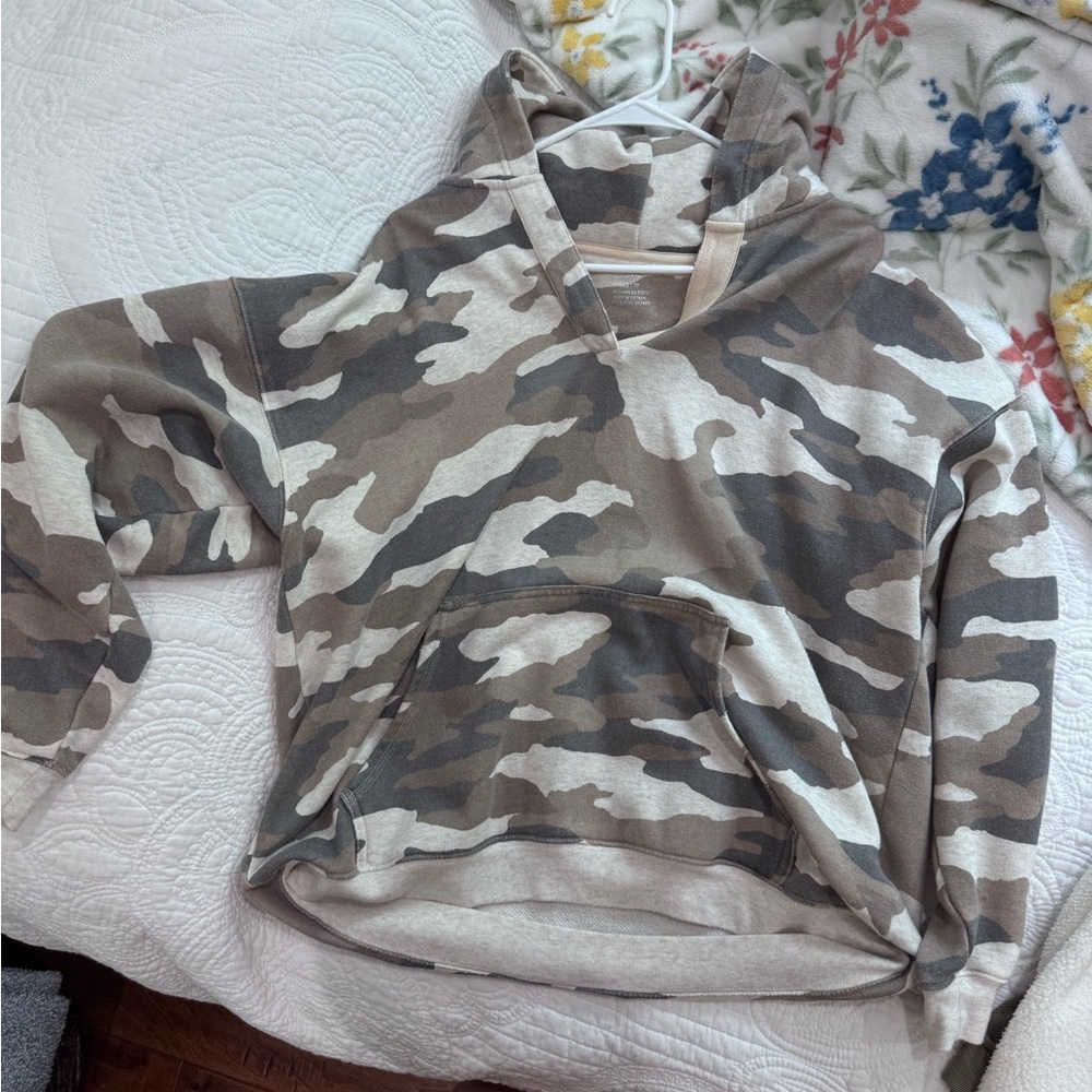 Aerie Camouflage Hoodie - Brown and Cream